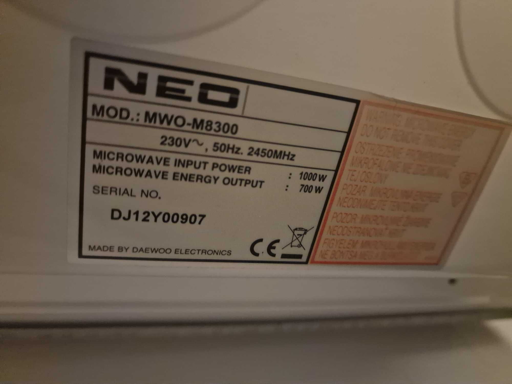 Микровълнова фурна Neo