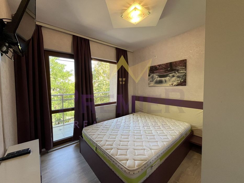 Дава се под наем Тристаен апартамент в Варна, Трошево - 80 кв.м за 612 € - Снимка #4