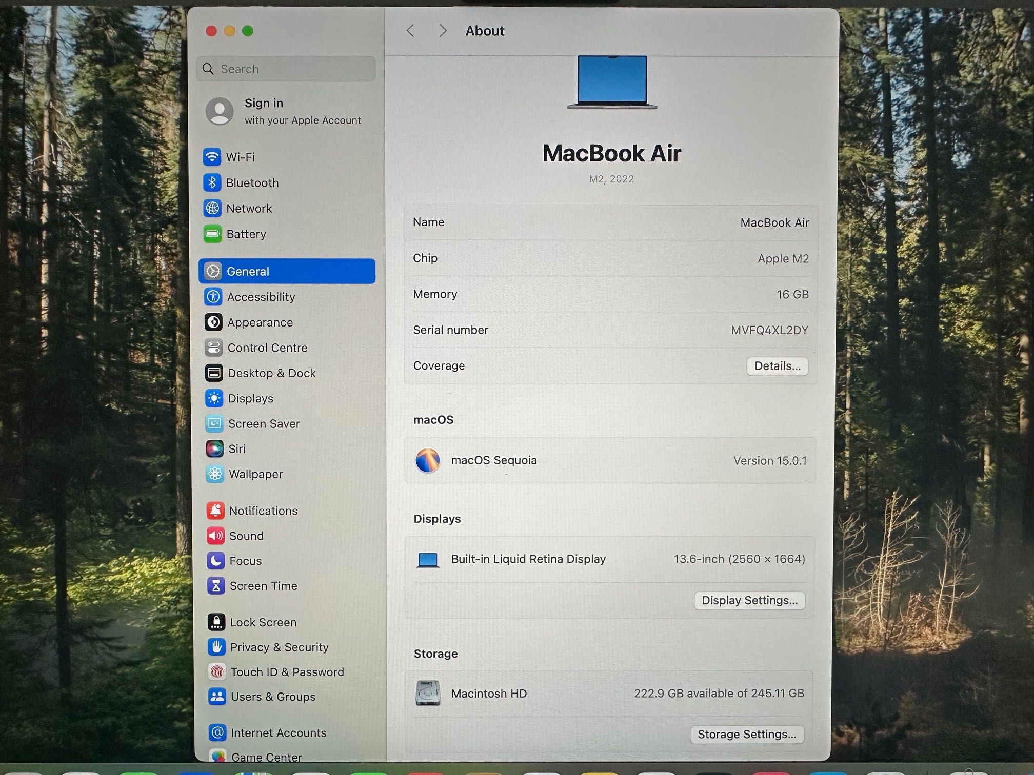 MacBook Air 13" M2 Chip 8-CPU, 8-GPU, 16GB RAM, 256GB SSD