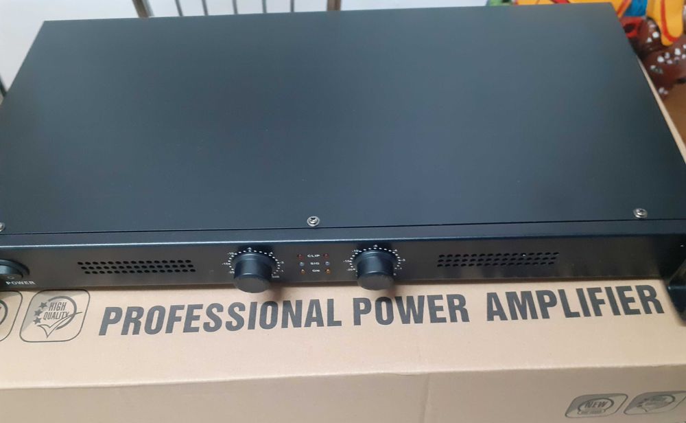 Statie de amplificare stereo 400w