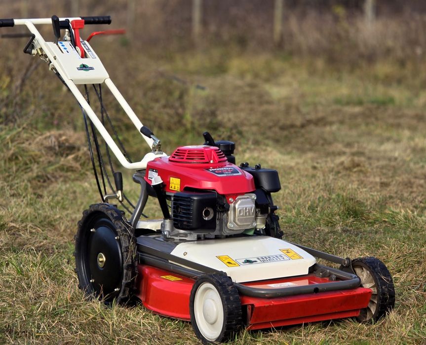 Masina tuns iarbă vegetatie inalta  Herkules Honda Dif Blocabil ca nou