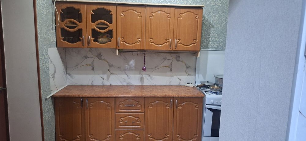 Кухонный шкаф качественно