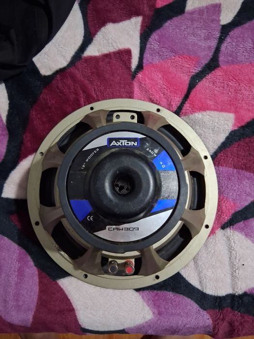 Vand subwoofer axton sau schimb cu ceva mai mare