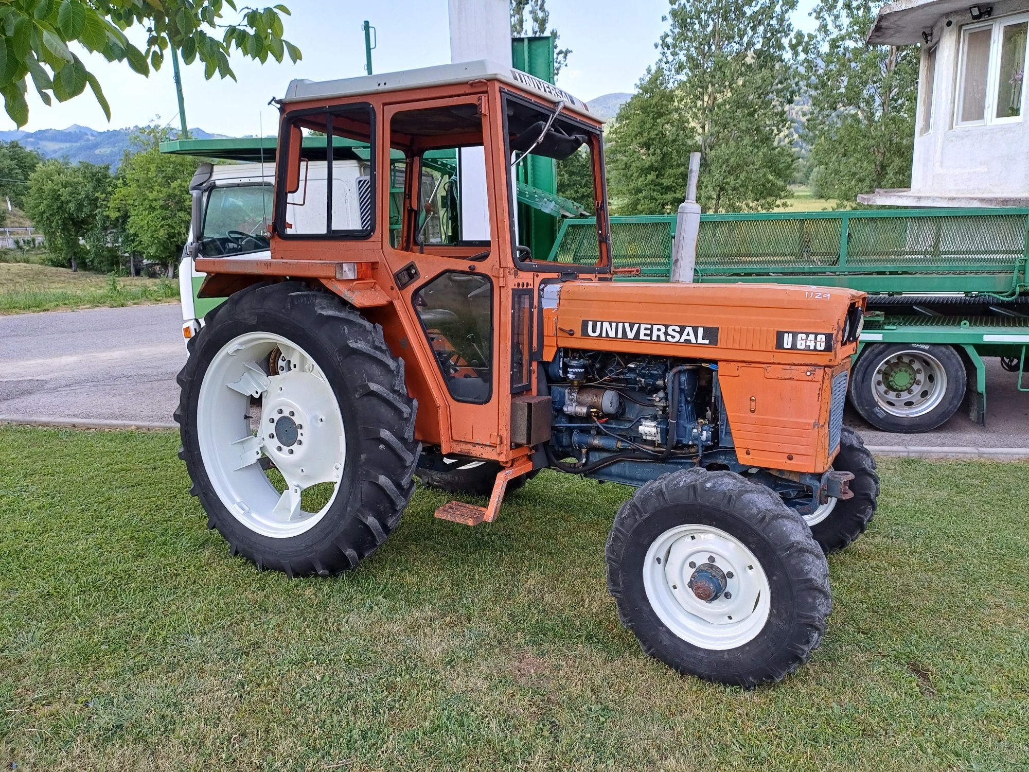 Tractor universal 640 utb fiat agri