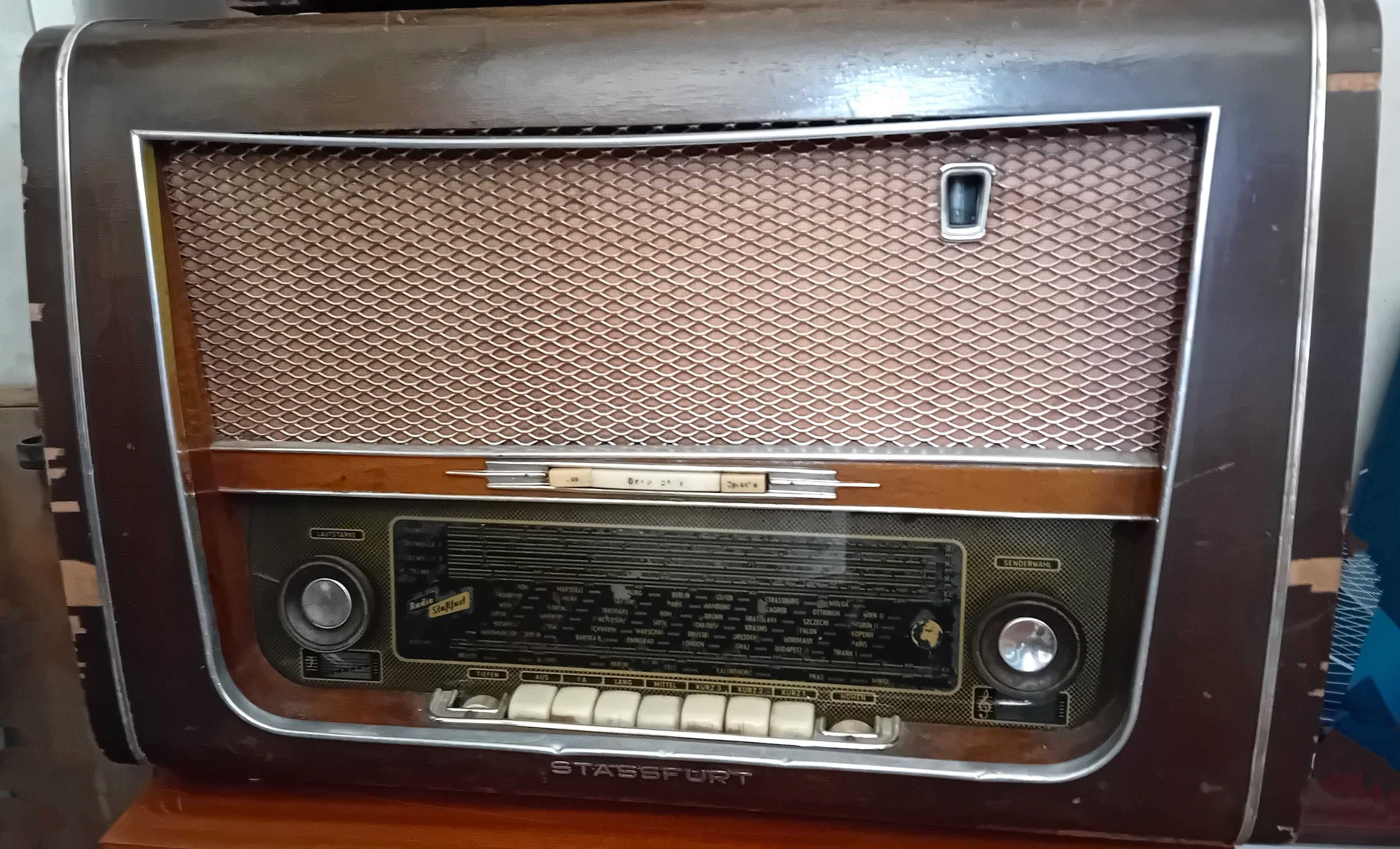Антикварно радио Stassfurt 600