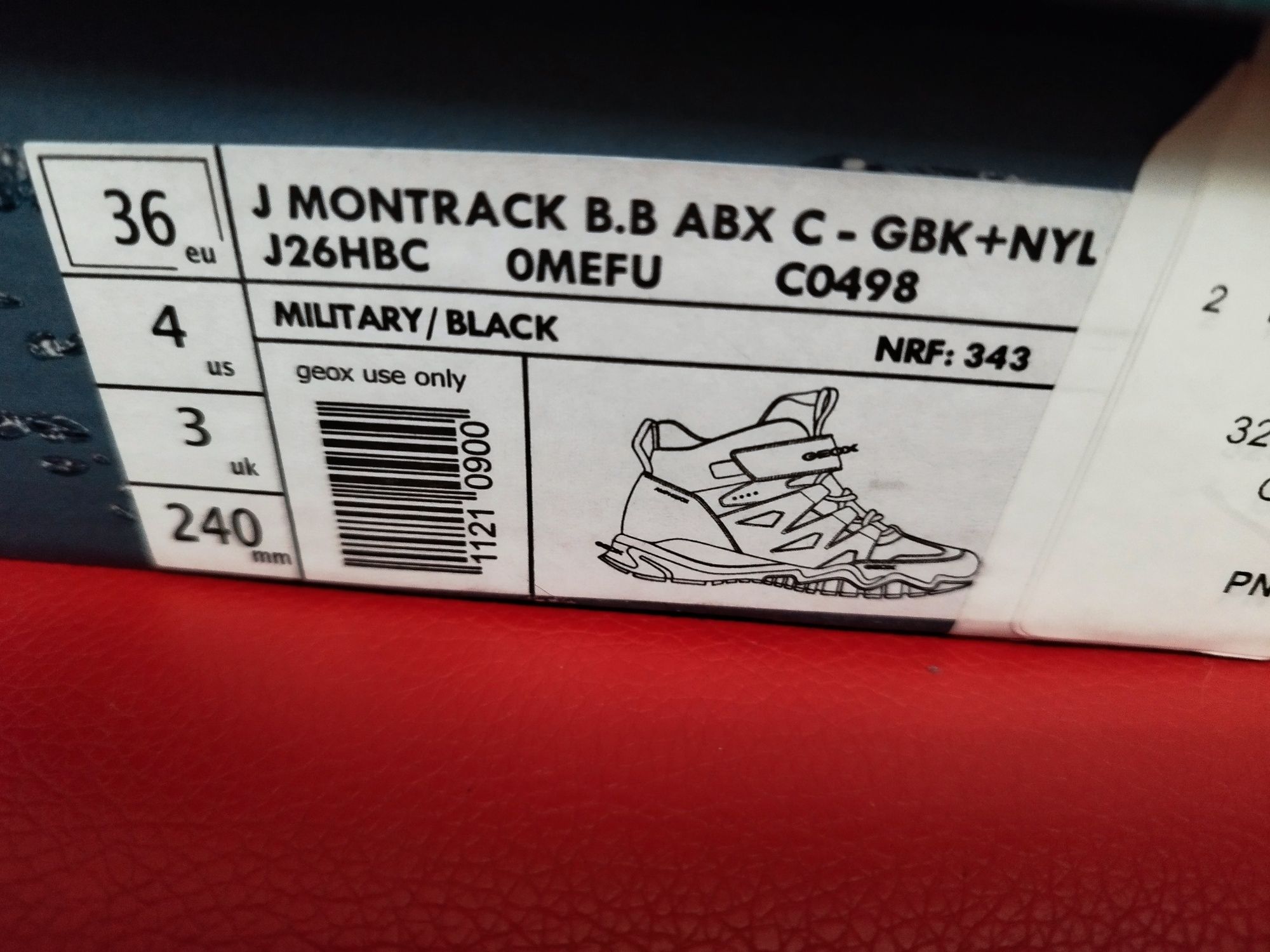 Туристически обувки Geox Montrack