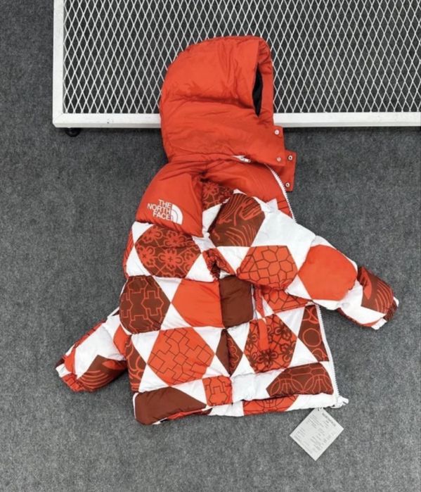 Geaca The North Face cu gluga detasabila