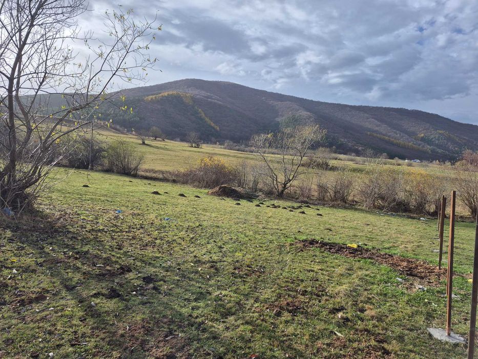 vand teren in orlat judetul sibiu extravilan 1500 mp