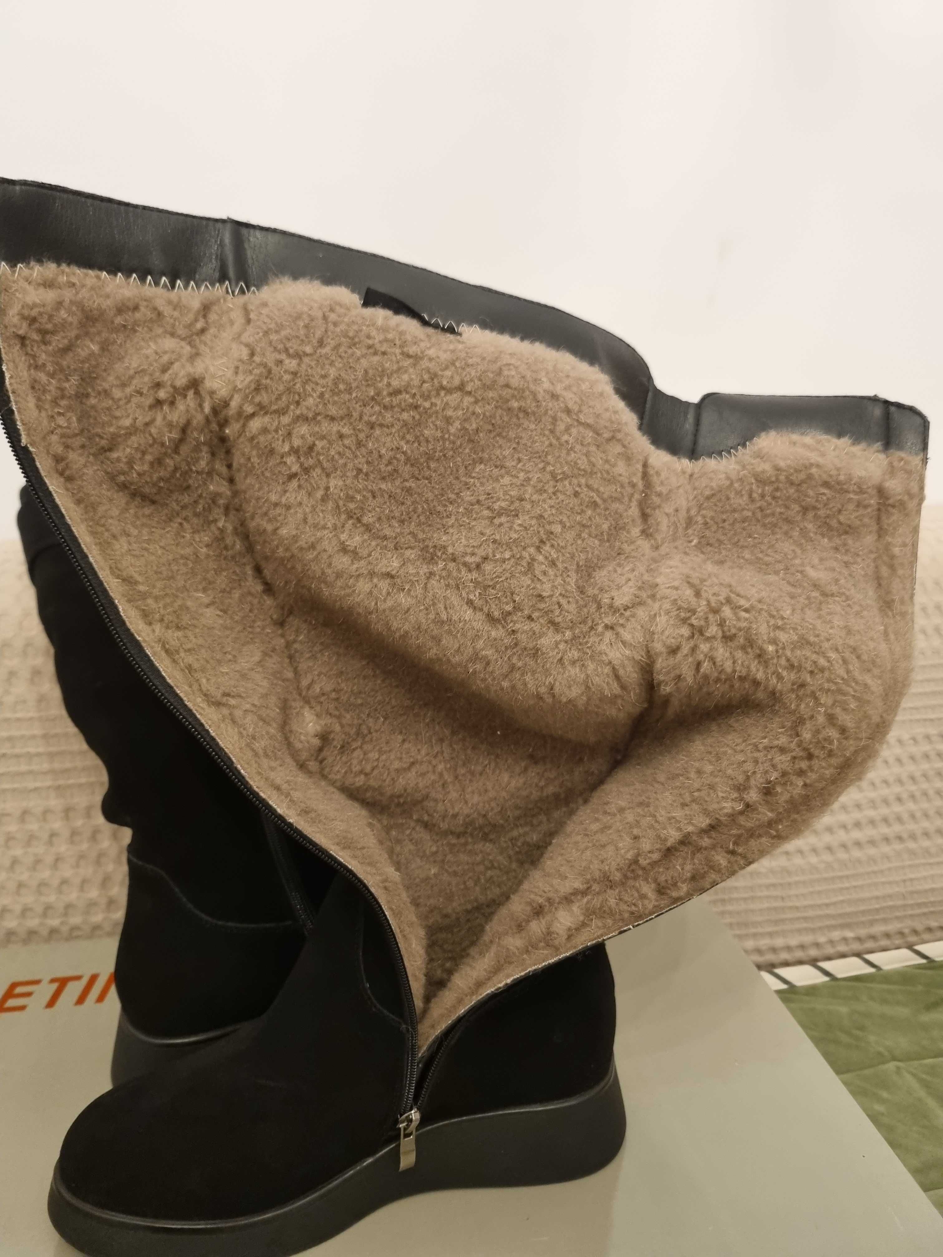 Cizme din piele intoarsa