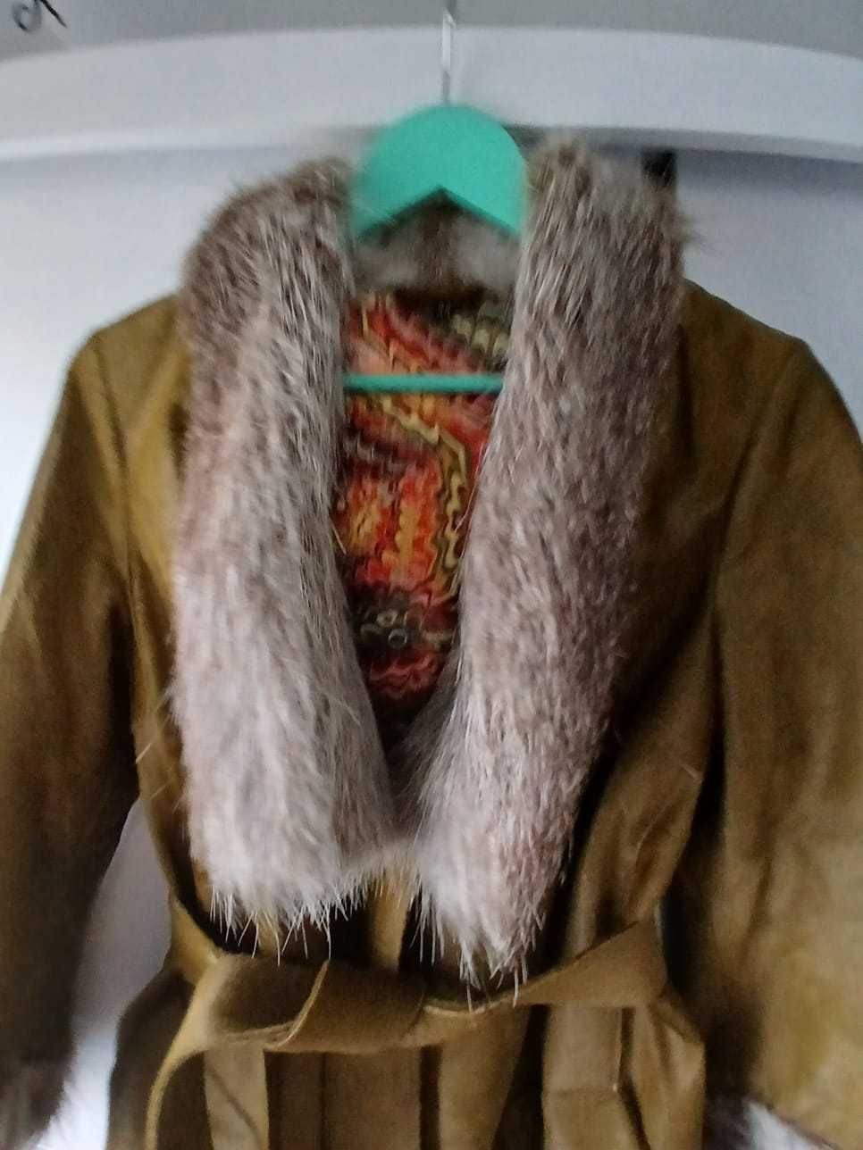 Pardesiu damă din piele naturală de culoare măsliniu 30%reducere