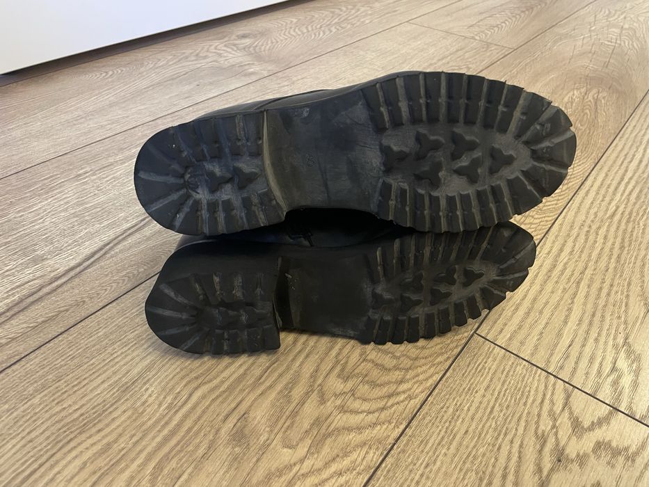 Черни боти естествена кожа Sara Pen