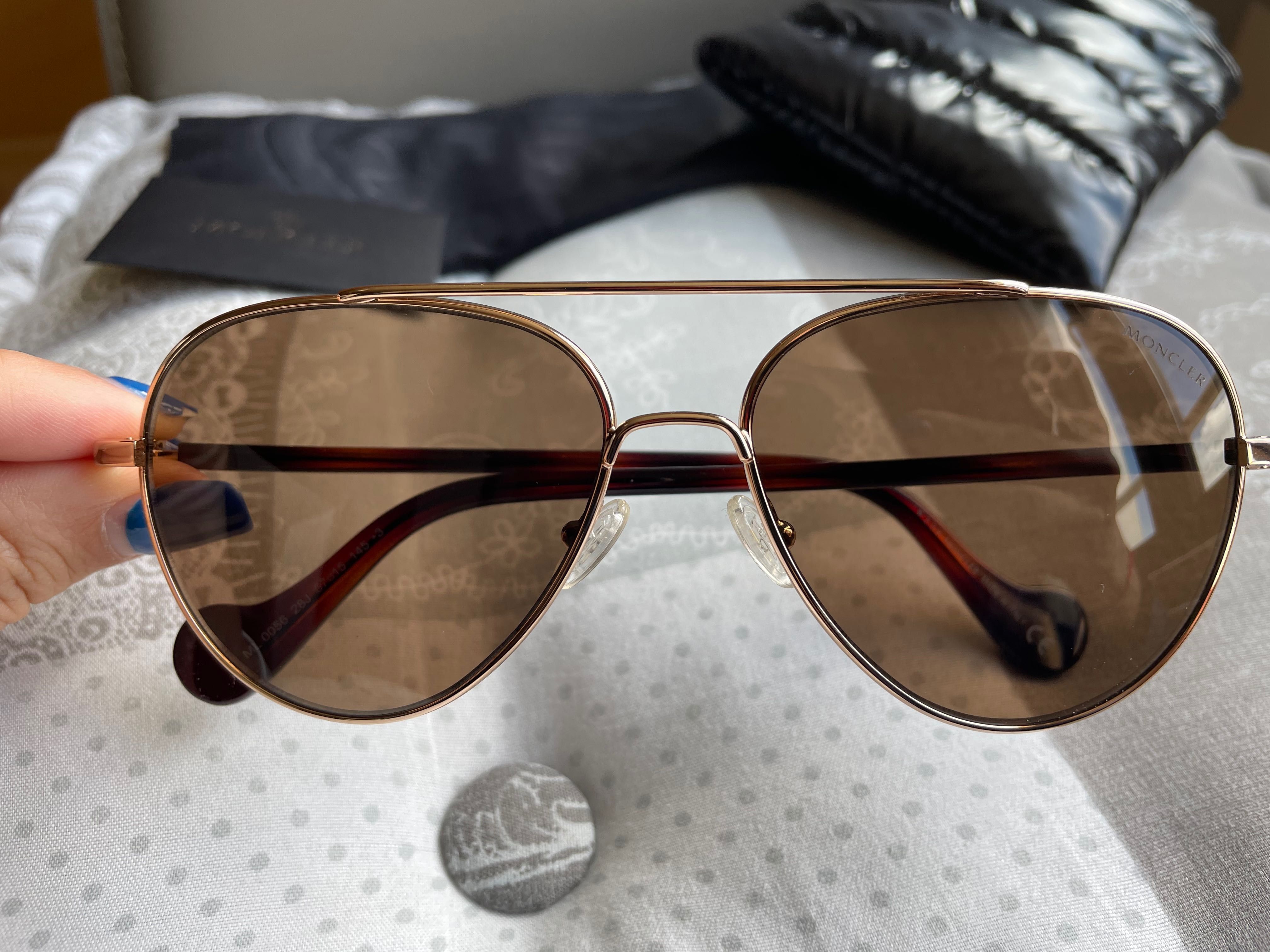 Оригинални слънчеви очила Moncler