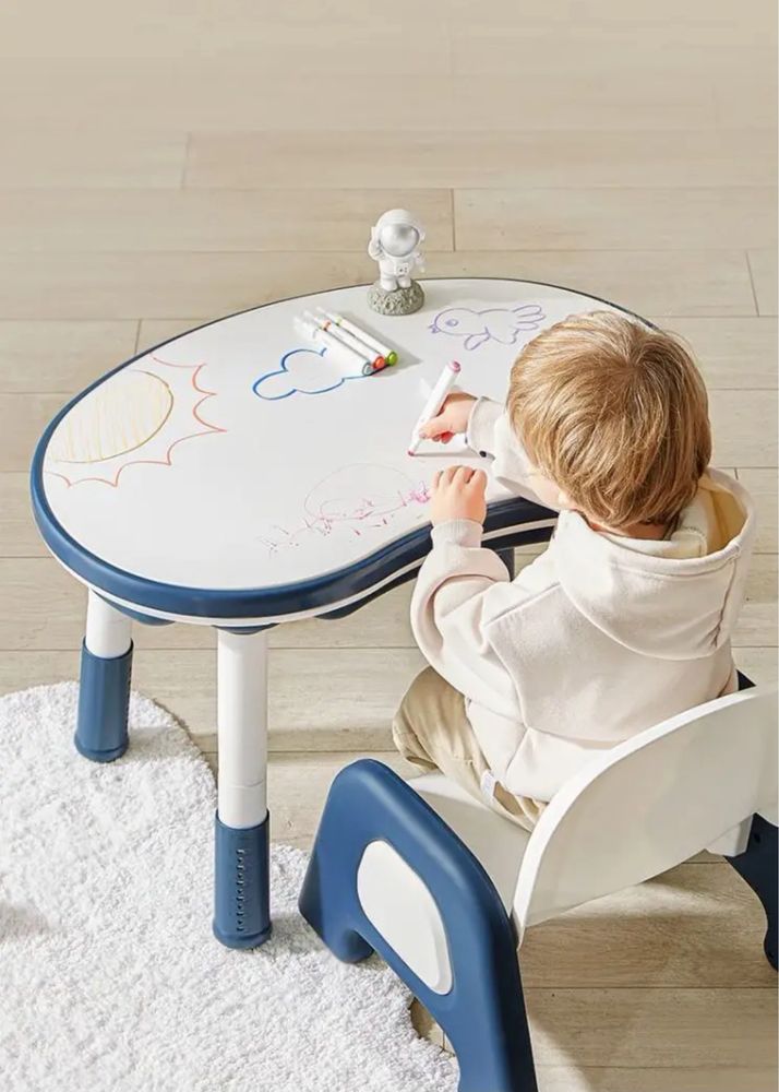 Детский столик со стулом с двухсторонней столещницей