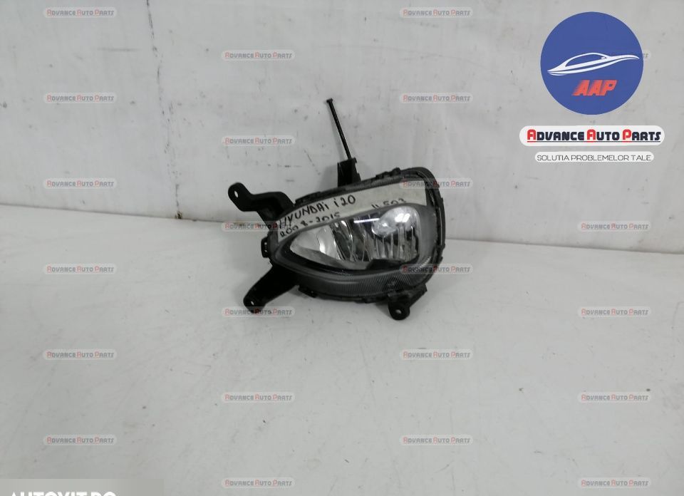 Хюндай и20 / Hyundai i20 PB Оригинален десен проектор OEM