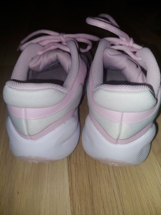 Маратонки Nike,  н. 35,5