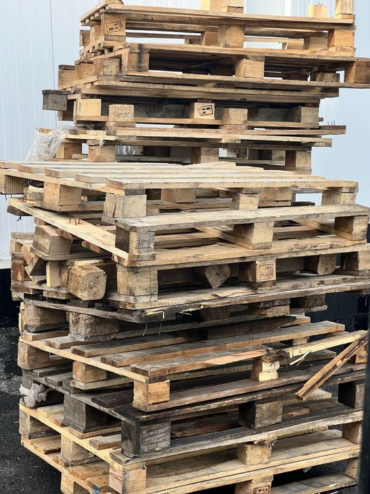 Продам палеты на дрова 300тг