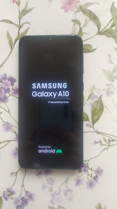 Продам смартфон Samsung A10