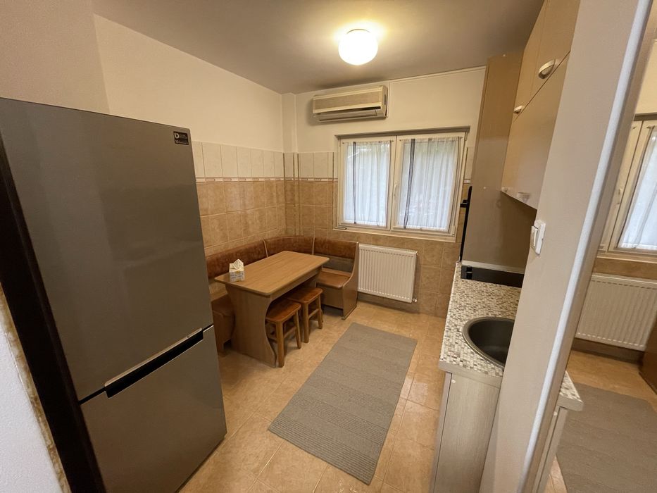 Proprietar închiriez garsonieră
