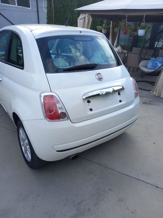 Vând Fiat 500 an 2012