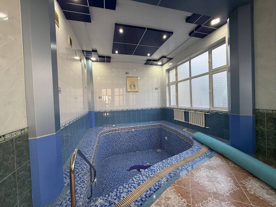 Продается дом 9 соток 
Мирзо-Улугбекский район 
Ориентир: Центр Лунача