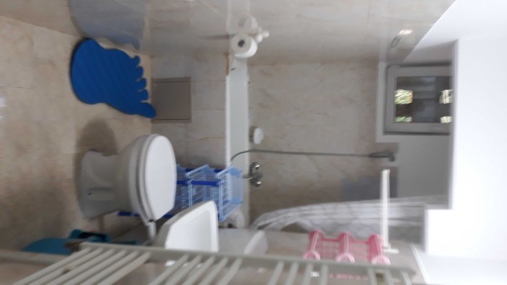 PF dau in chirie apartament 2 camere decomandate in zona Garii.