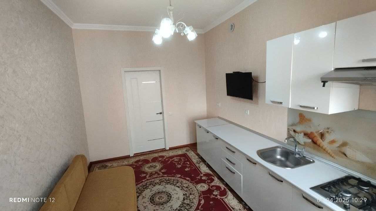 1 комнатная квартира 43кв/м, СамКоч