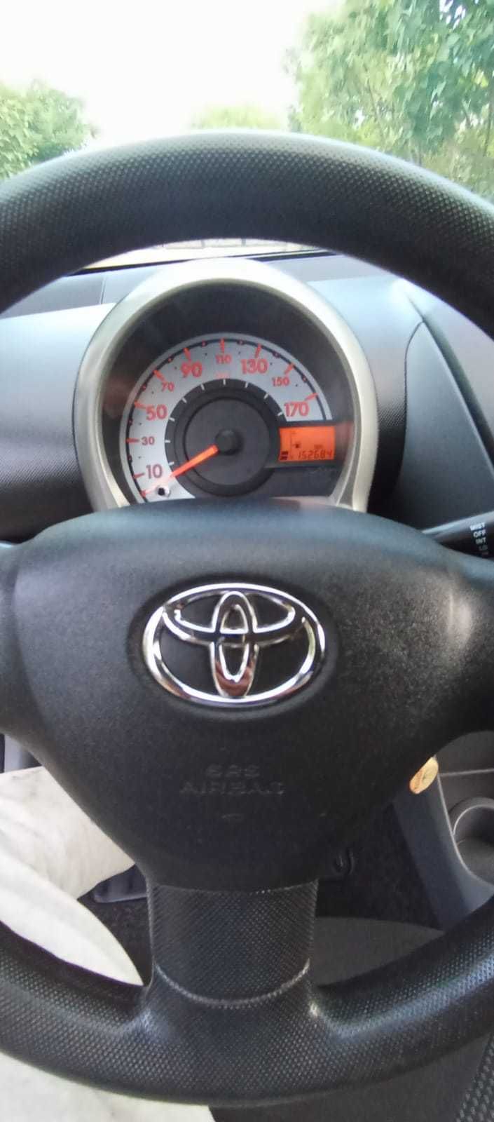 Toyota Aygo 4+1 uși