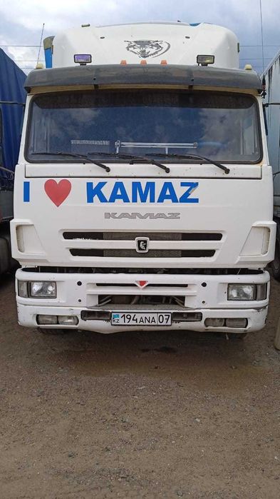 Продам  машину  (камаз)