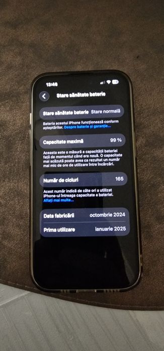 Vând iphone 15 128gb