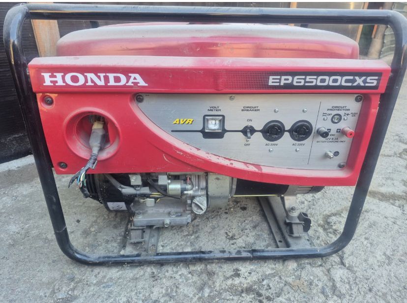 Бензиновый генератор Honda EP 6500 CXS