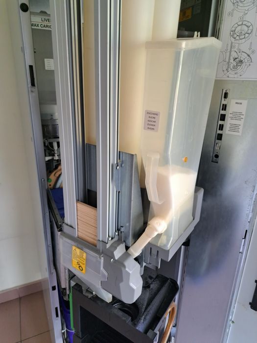 Aparat vending Necta Canto capsule +boabe