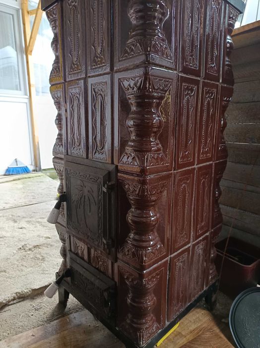 Vând soba de teracota