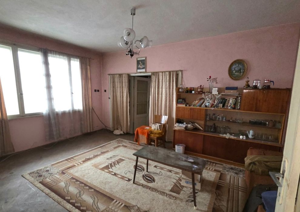 Апартамент гр.Кюстендил широк център