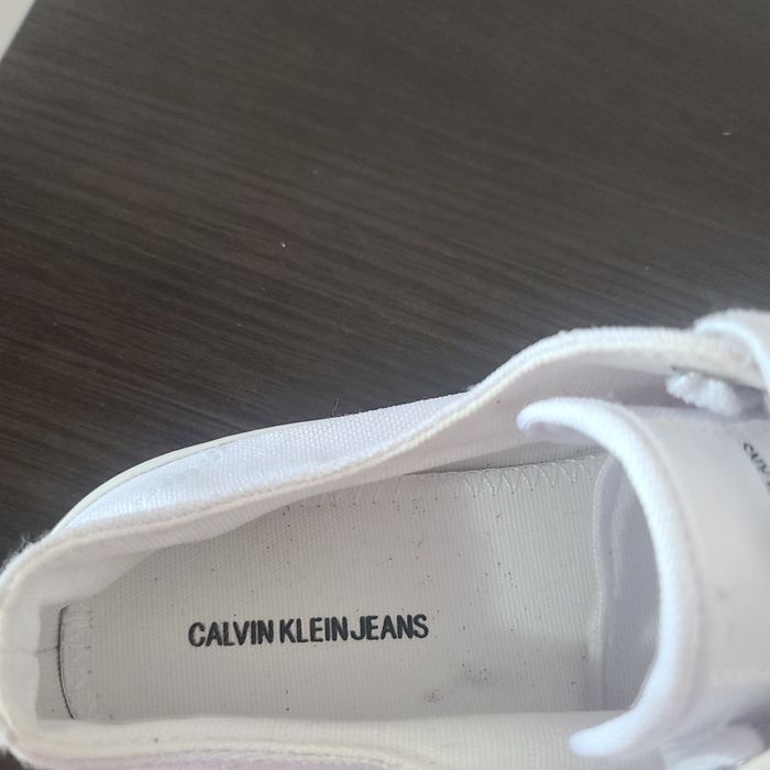 Tenesi damă Calvin Klein