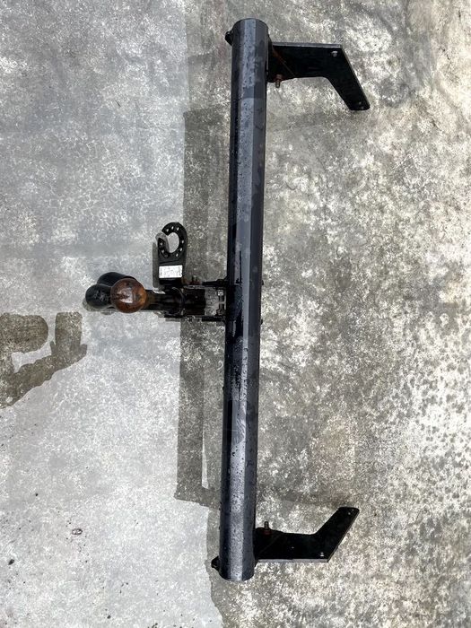 Carlig remorcare Dacia Duster