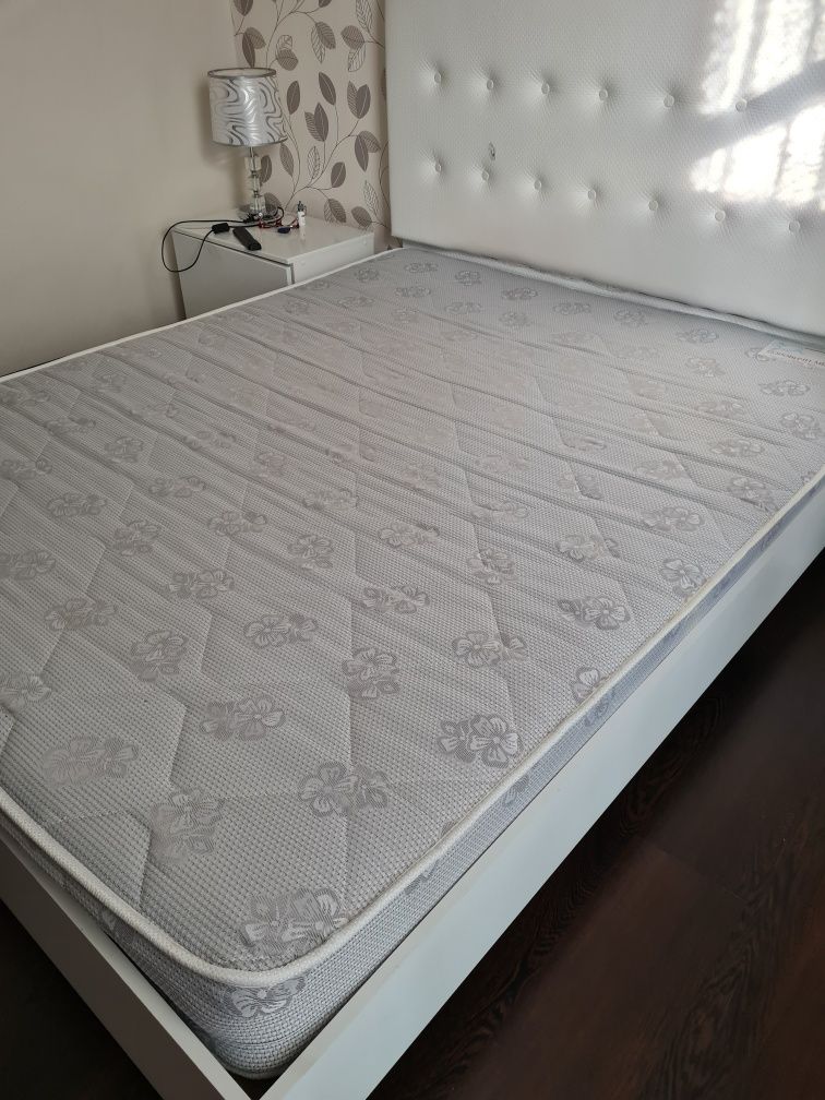 Продается кровать