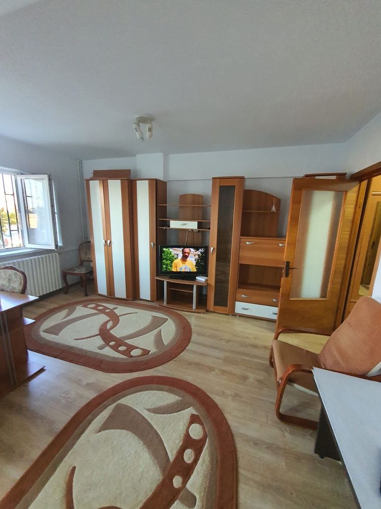 Apartament 2 camere disponibil pentru închiriere pe termen lung