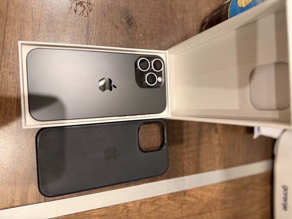 Iphone 16 pro max 256 gb eSIM