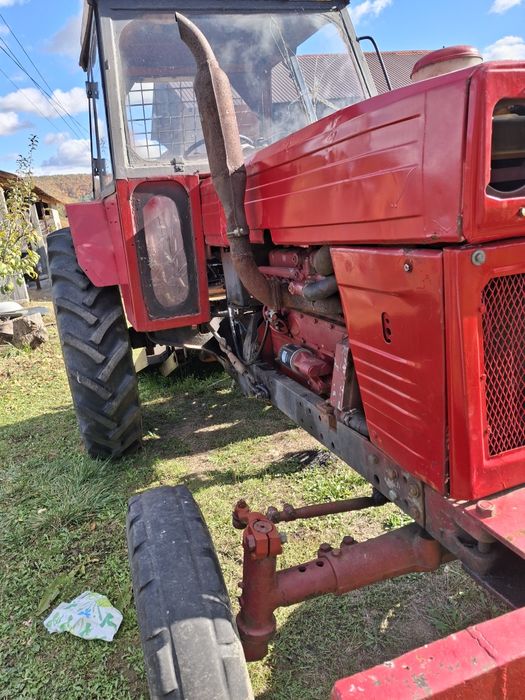 Tractor U650 cu troliu