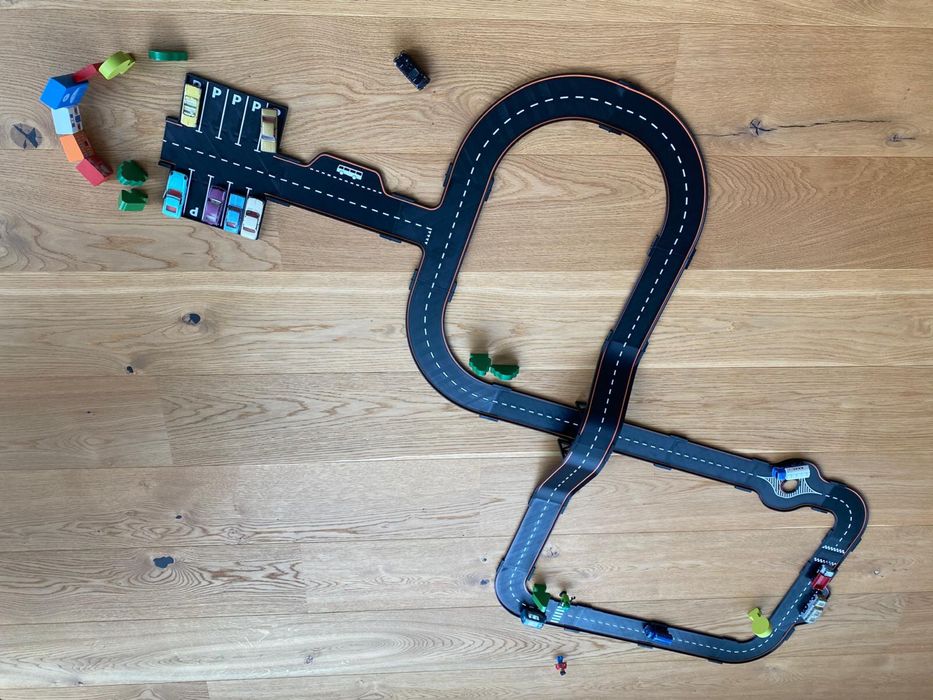 Комплект пътища за Hot Wheels, Matchbox, Brio, Ikea и релси