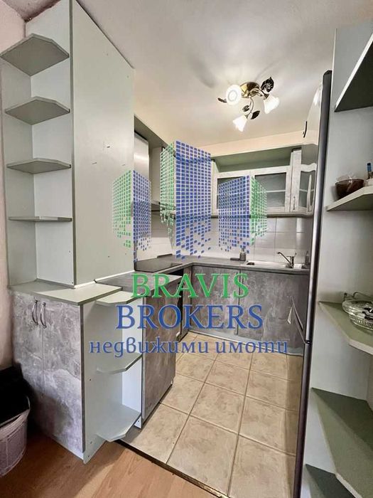 Продава се Двустаен апартамент в Варна, Лятно кино Тракия - 92 кв.м за 1946 €/кв.м - Снимка #2