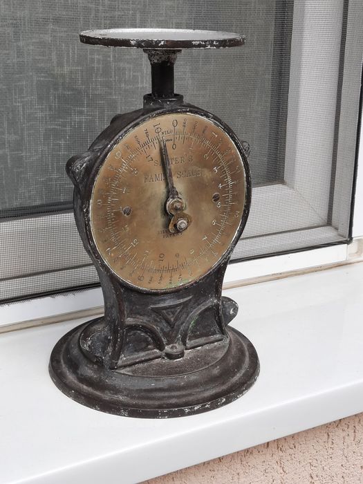 Cantar vechi antic rustic vintage exponat bucătărie terasa magazin