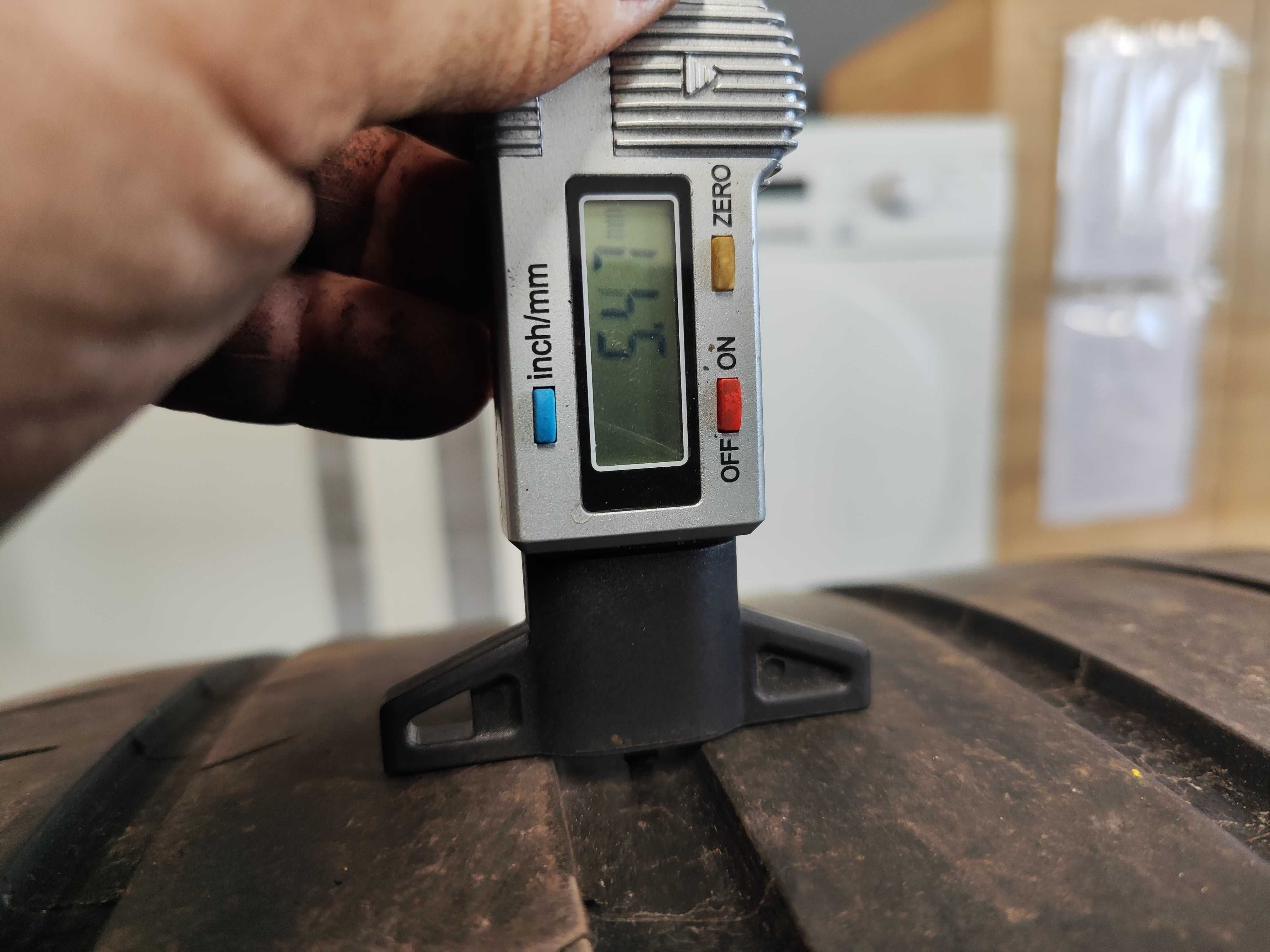 2бр. летни гуми 315/30/21 Michelin