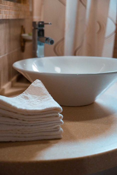 Срочно продаётся 4-этажный дом с авторским ремонтом, 2 сотки, Никитина