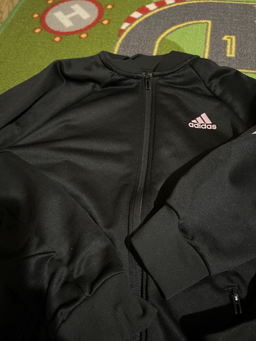 Спортен екип Адидас