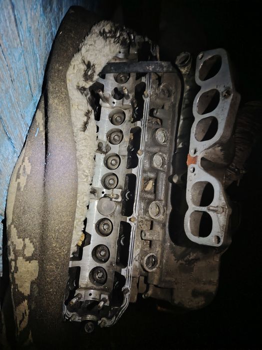 Продам двигатель 2,3 Ауди