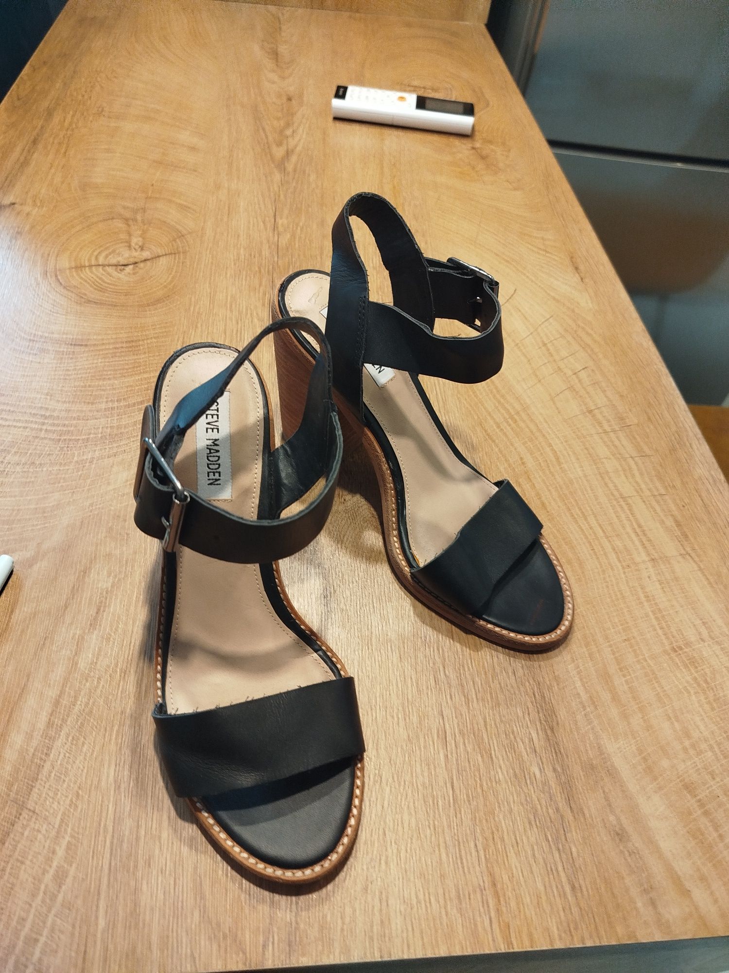 Дамски сандали Steve Madden