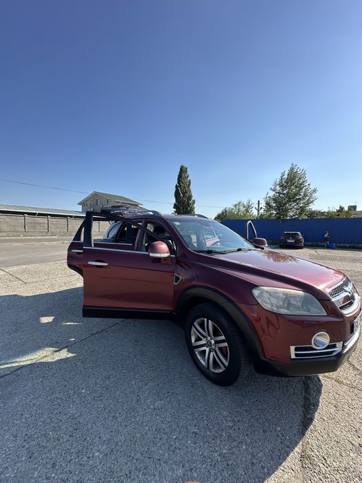 Chevrolet captiva 2.0 d automata 4x4 7 locuri