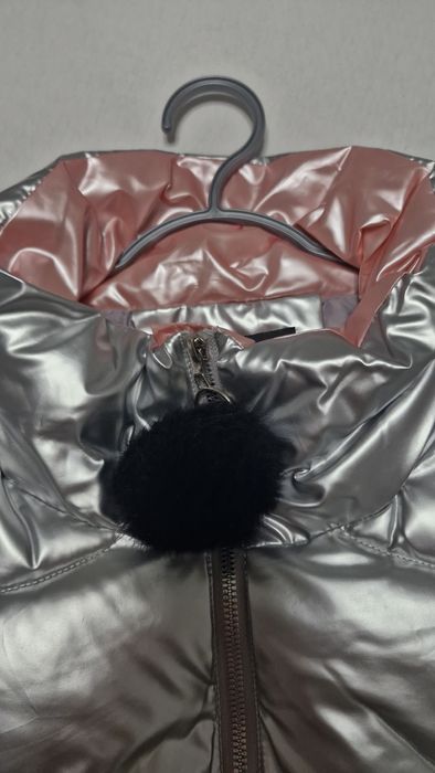 Нов дамски елек М размер