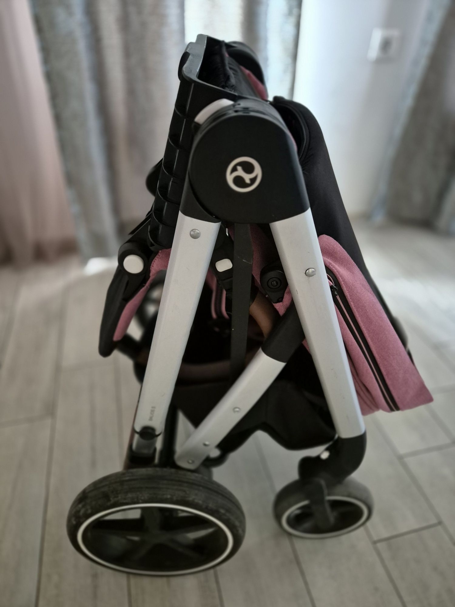Лятна Бебешка количка Cybex Balios S Lux